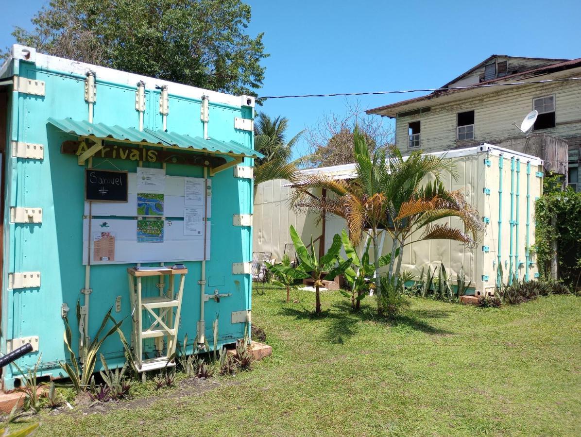 ホテル Container House カウイータ エクステリア 写真