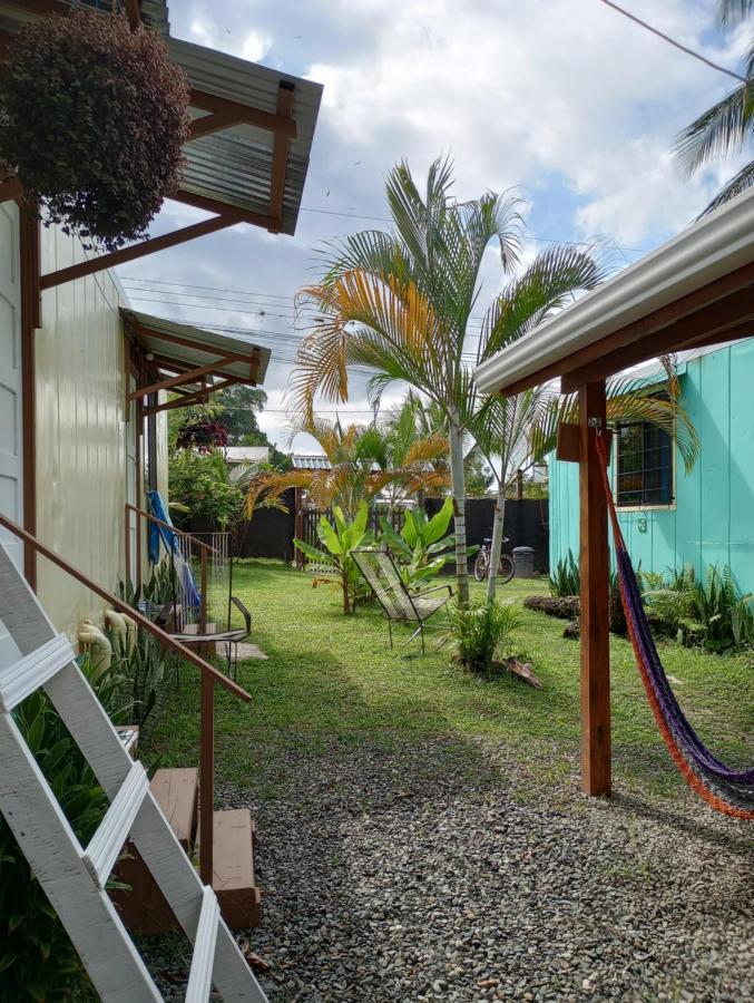 ホテル Container House カウイータ エクステリア 写真