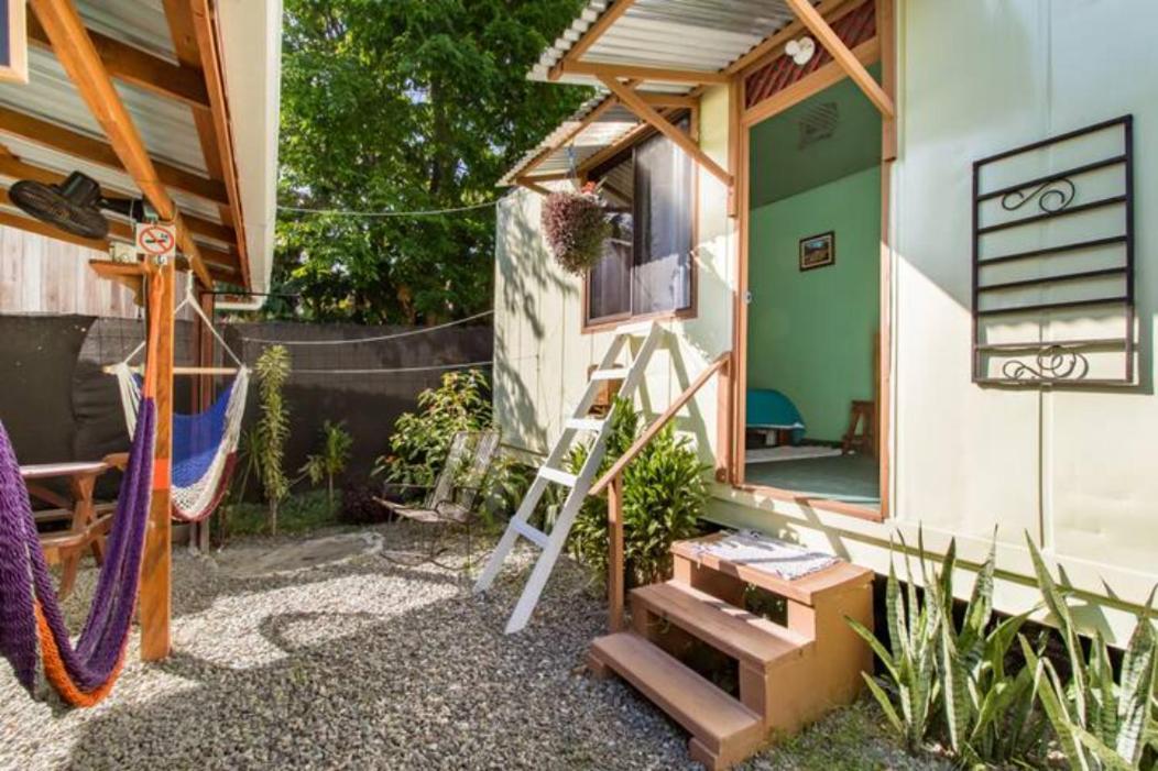 ホテル Container House カウイータ エクステリア 写真